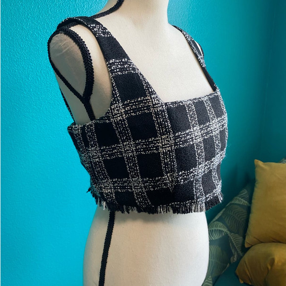 House of Harlow 1960 Plaid Tweed Crop Top Frayed Hem Large - Picture 2 of 7